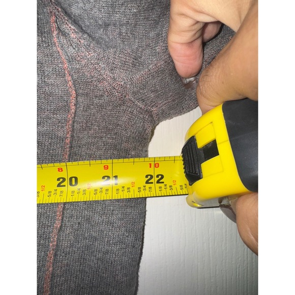 Carbon 2 Cobalt men's brown sweater size medium. - Picture 5 of 5